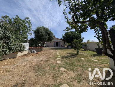 Maison traditionnelle à Le Soler (66270)