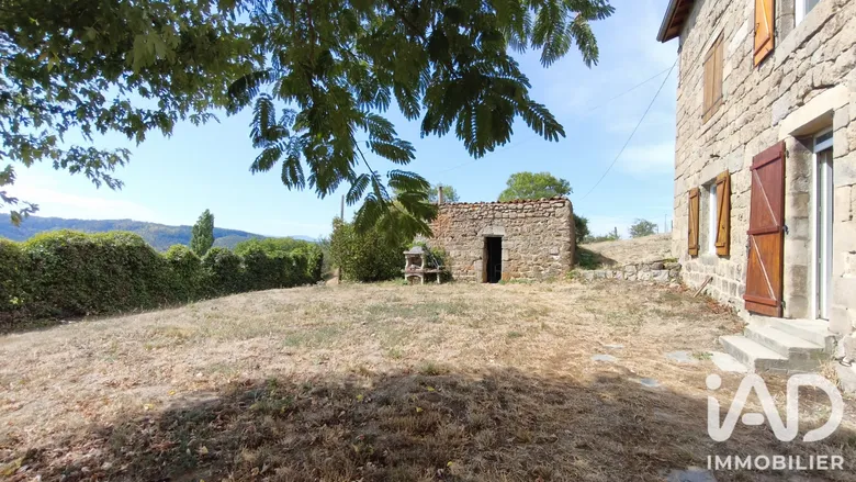 Maison 4 pièces 108 m² · à Sainte-Sigolène · 108 m² · 245 000 €
