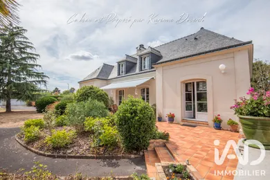 Maison traditionnelle à Bouchemaine (49080)
