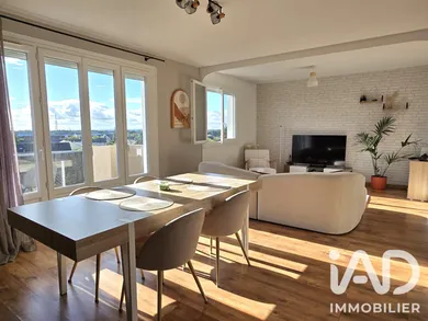 Apartment in Angers (49100)