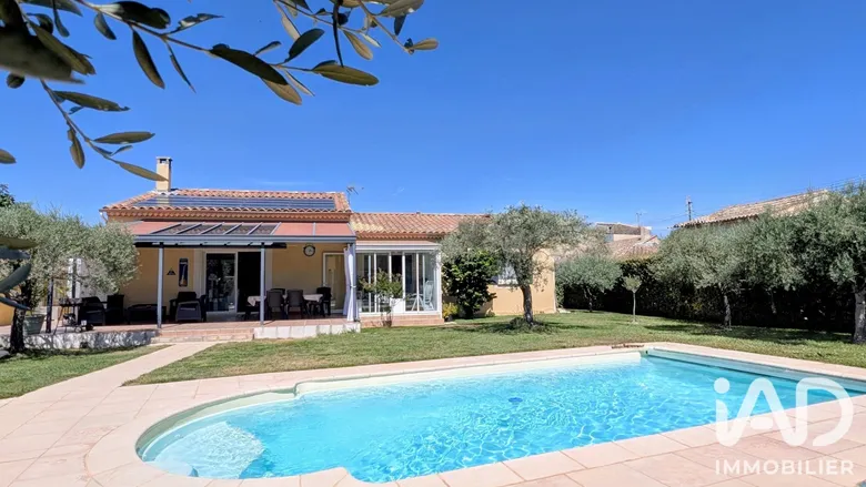 Maison 5 pièces 140 m² · à Malemort-du-Comtat · 140 m² · 520 000 €