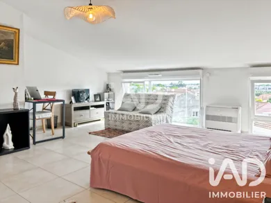 Apartment in Nîmes (30000)