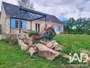 Village house in Lastic (63760)