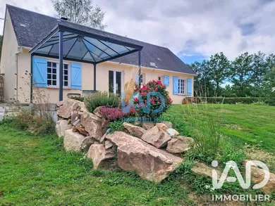 Village house in Lastic (63760)
