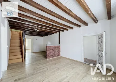 Maison à Saint-Pierre-le-Moûtier (58240)