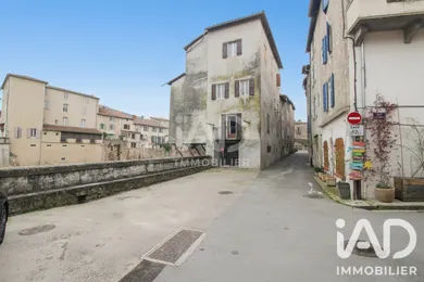 Townhouse in Saint-Affrique (12400)