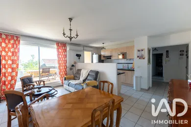 Apartment in Marseille (13015)