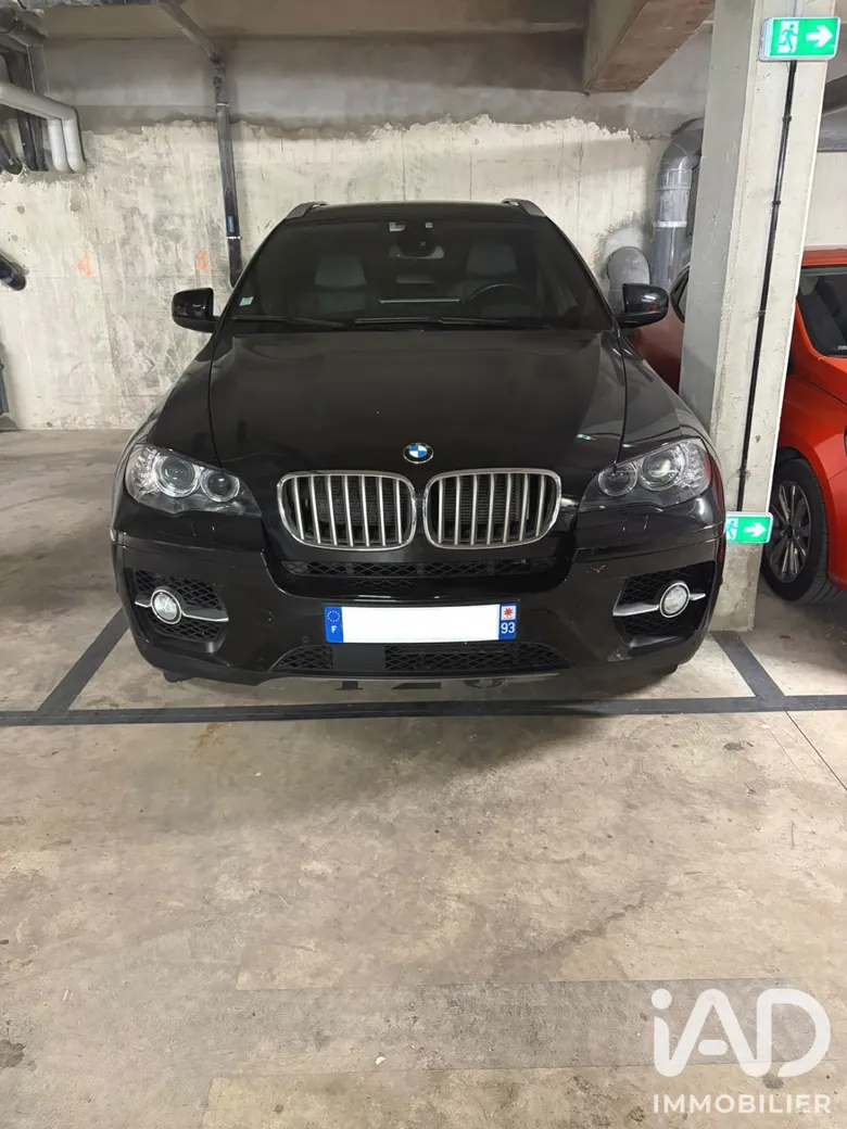 Parking 12 m² · à Le Blanc-Mesnil · 12 m² · 13 000 €