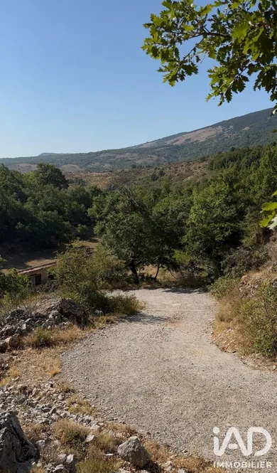 Terrain à bâtir à Cipieres (06620)
