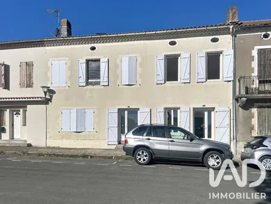 Maison de village à Villeneuve-de-Marsan (40190)