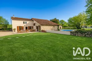 Maison à Saint Macoux (86400)