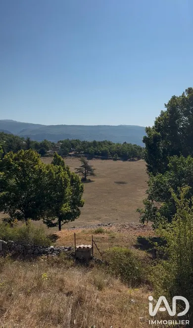 Terrain à bâtir à Cipieres (06620)