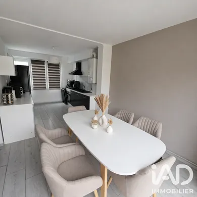 Maison à Anzin (59410)