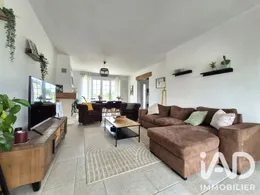 House in Neuflize (08300)