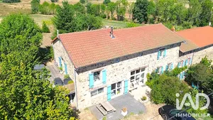 Maison de campagne à Le Vernet-Chaméane (63580)