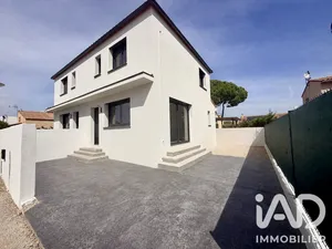 Traditional house in Sainte-Marie-la-Mer (66470)