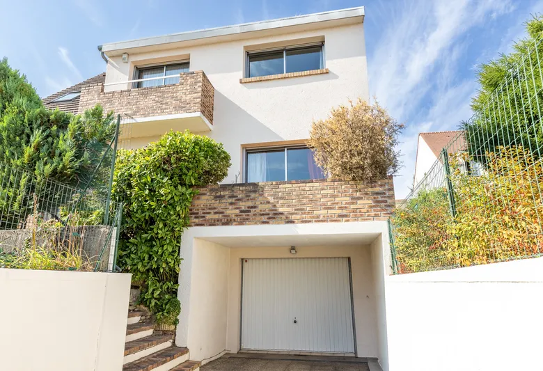 Maison 5 pièces 130 m² · à Viry-Châtillon · 130 m² · 420 000 €