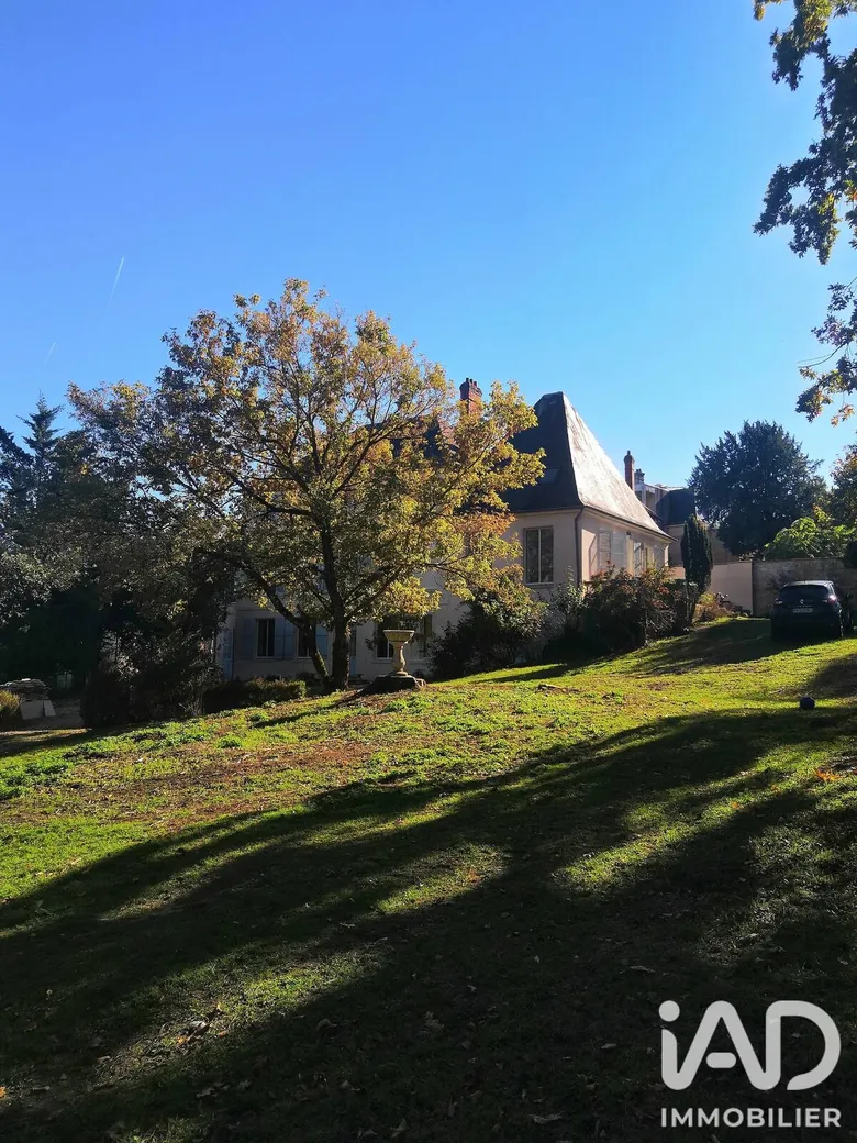 Maison 14 pièces 373 m² · à Fère-en-Tardenois · 373 m² · 495 000 €