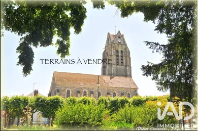 Land in Presles-en-Brie (77220)