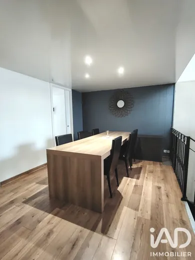 Apartment in Les Ulis (91940)