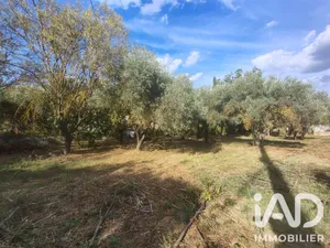 Building plot in Sorgues (84700)