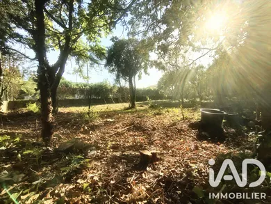 Building plot in Sorgues (84700)