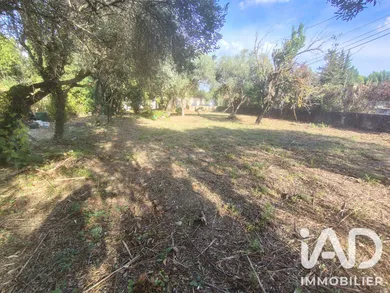 Building plot in Sorgues (84700)