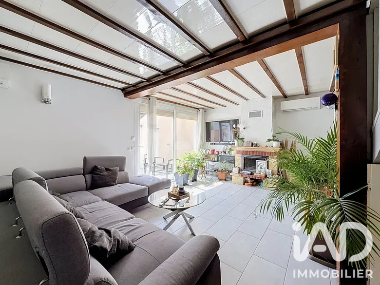 Maison 6 pièces 104 m² · à Roissy-en-Brie · 104 m² · 340 000 €