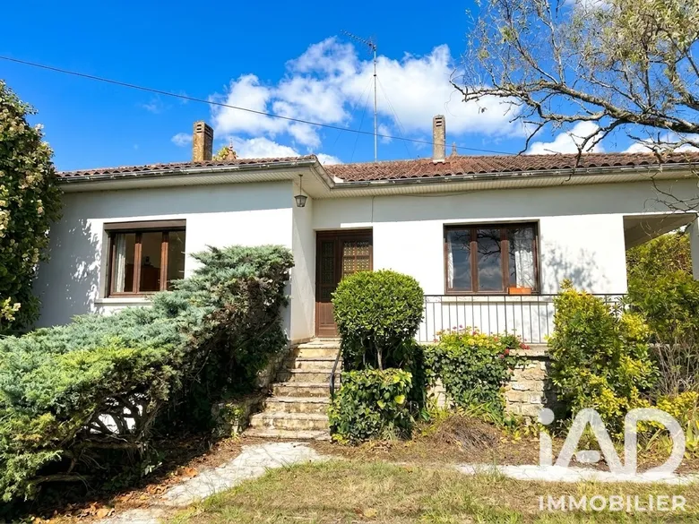 Maison 6 pièces 117 m² · à Sainte-Bazeille · 116,7 m² · 159 000 €