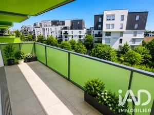 Apartment in Rosny-sous-Bois (93110)