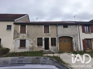 Maison à Champigny-sous-Varennes (52400)