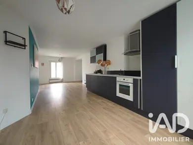 Duplex à Marines (95640)