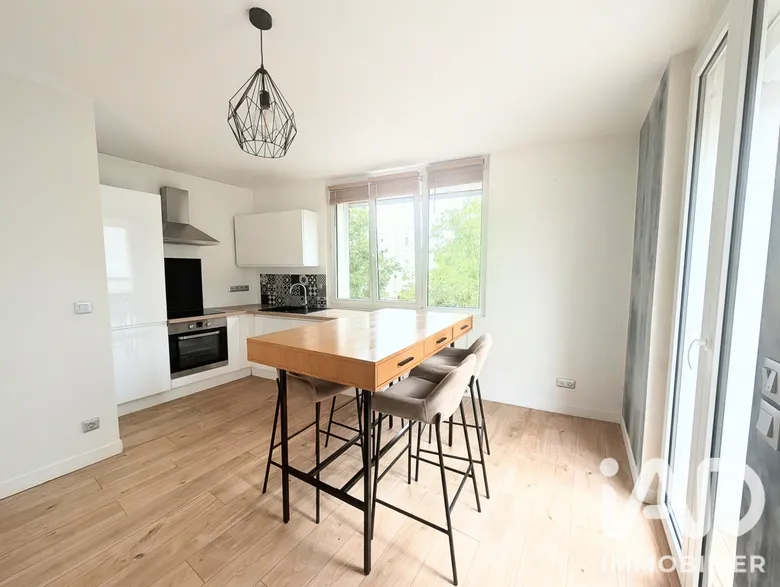 Appartement 3 pièces 57 m² · à Reims · 57 m² · 884 €/mois