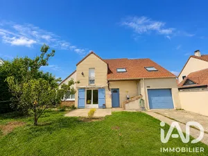 House in Savigny-le-Temple (77176)