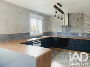 Maison à Saint-Vaast-d'Équiqueville (76510)