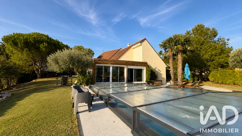 Maison 8 pièces 263 m² · à Châtellerault · 263 m² · 499 900 €
