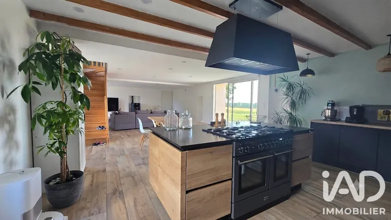 Maison 7 pièces 174 m² · à Guenrouët · 174 m² · 273 000 €