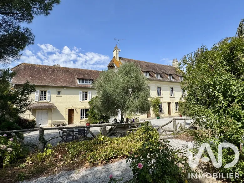 Maison 14 pièces 370 m² · à Quettreville-sur-Sienne · 370 m² · 842 000 €