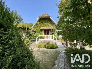 Mansion in Quettreville-sur-Sienne (50660)