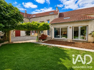 House in Limay (78520)