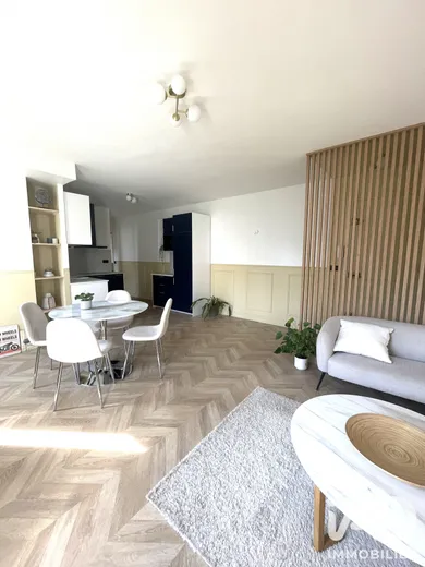 Appartement à Suresnes (92150)
