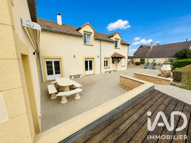 Maison de village à Nogent-sur-Eure (28120)