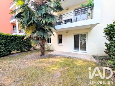 Appartement à Bordeaux (33300)