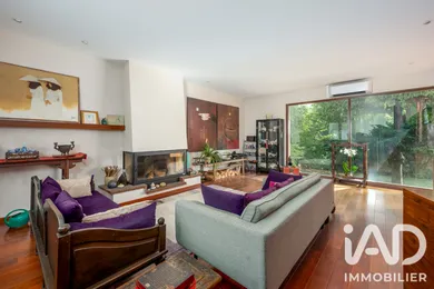 Townhouse in Gentilly (94250)