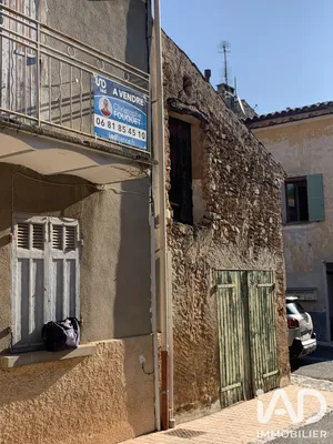 Village house in Vins-sur-Caramy (83170)