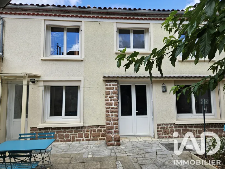 Maison 3 pièces 91 m² · à Cognac · 91 m² · 180 600 €