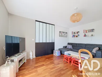 Apartment in Nantes (44300)