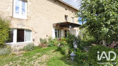 Maison de campagne à Saint-Jean-d'Aubrigoux (43500)