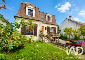 Maison traditionnelle à Ozoir-la-Ferrière (77330)