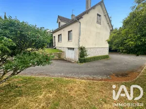 Maison traditionnelle à Chenoise (77160)